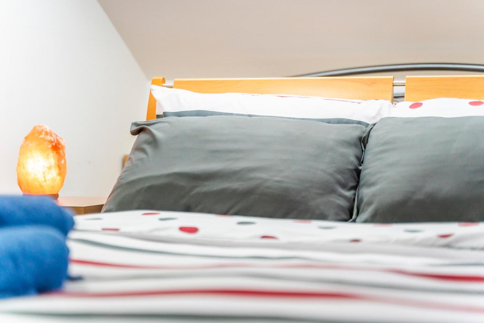 Exquisite 2-Bedroom Penthouse-Sleeps 7-Free Parking With Workstations & High-Speed Wifi Birmingham Exterior foto